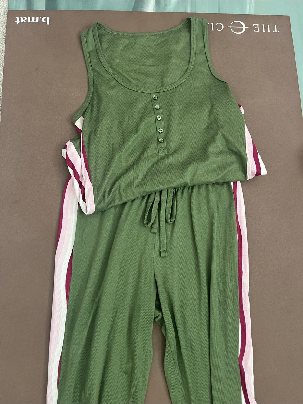 Olive Green Sleeveless knit pajama lounge set with Side Stripe small so soft